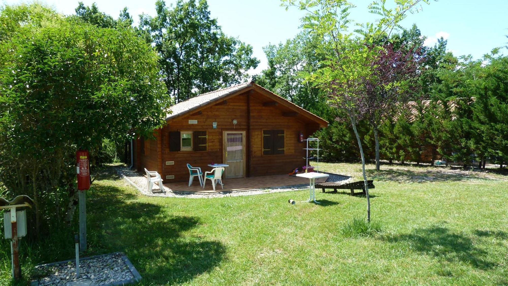 Camping Fontaine Du Roc Pensionat Devillac Værelse billede
